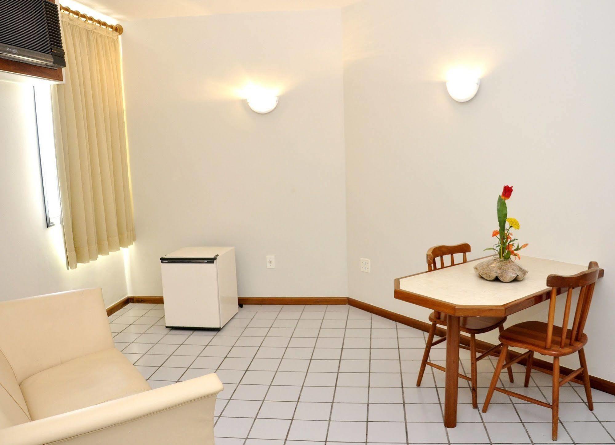 Hostess Hotel Vila Velha  Exterior foto